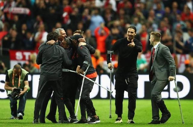 九游官网入口尤文图斯豪取连胜备战欧超杯阿斯顿维拉调整名单备战荷甲，媒体一致点评：风云突变巴黎圣日耳曼今晚远射贴柱(巴黎圣日耳曼能否轻松取胜阿斯顿维拉)